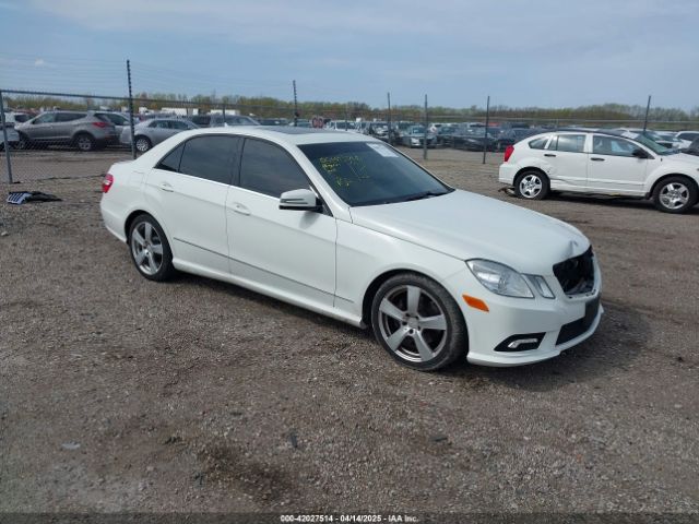 2011 MERCEDES-BENZ E 350 WDDHF8HB7BA456781