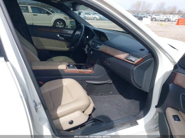 2011 MERCEDES-BENZ E 350 WDDHF8HB7BA456781 Photo 4