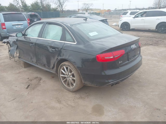2016 AUDI A4 WAUBFAFL2GN006360 Photo 2