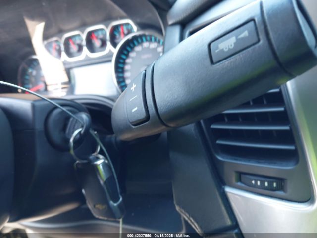 1GNSCHKC0KR155143 Chevrolet Suburban Lt