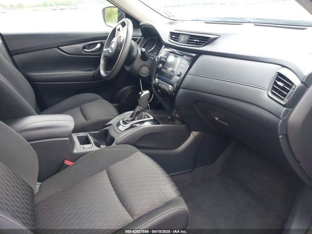 KNMAT2MT2HP557278 Nissan ROGUE SV