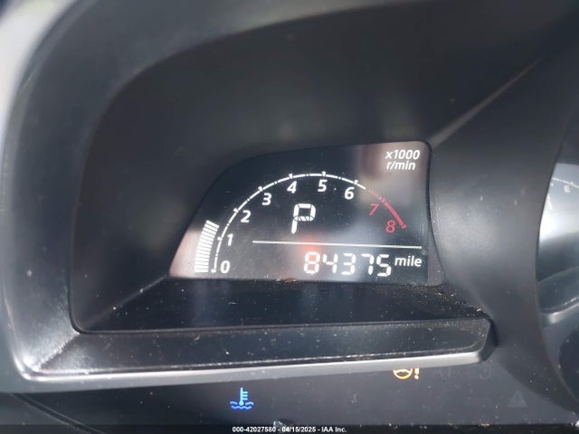 3MYDLBYV2JY304847 Toyota YARIS IA
