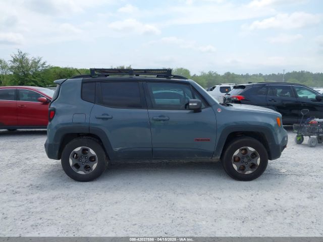 ZACCJBCBXHPF82004 Jeep Renegade Trailhawk 4x4