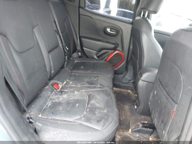 ZACCJBCBXHPF82004 Jeep Renegade Trailhawk 4x4