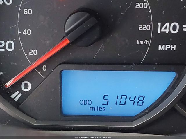2T3ZFREV3GW301060 Toyota RAV4 LE