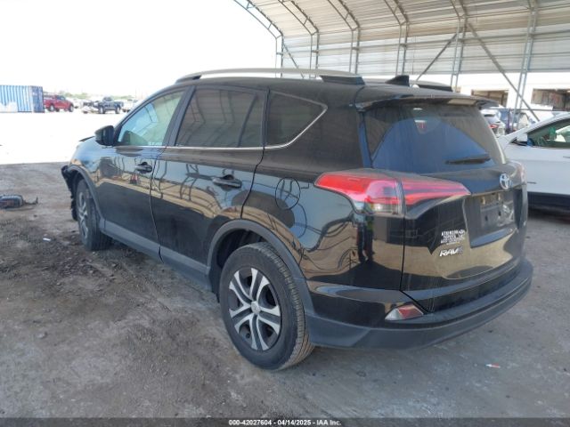 2T3ZFREV3GW301060 Toyota RAV4 LE