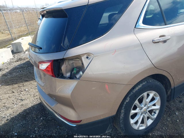 2GNAXKEV8K6102700 Chevrolet EQUINOX LT
