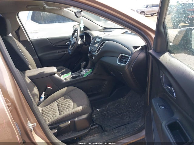 2GNAXKEV8K6102700 Chevrolet EQUINOX LT
