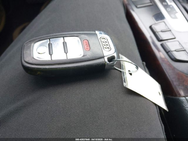 2010 AUDI A5 WAULFAFR1AA036568 Photo 10