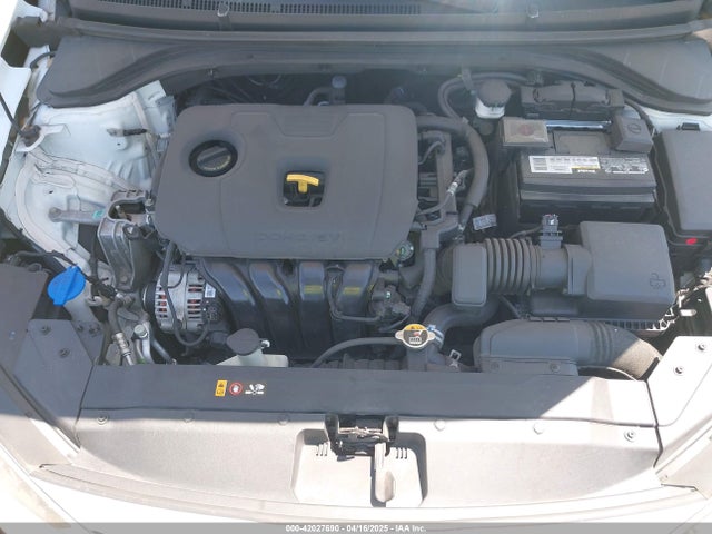 5NPD74LFXLH608555 Hyundai ELANTRA SE