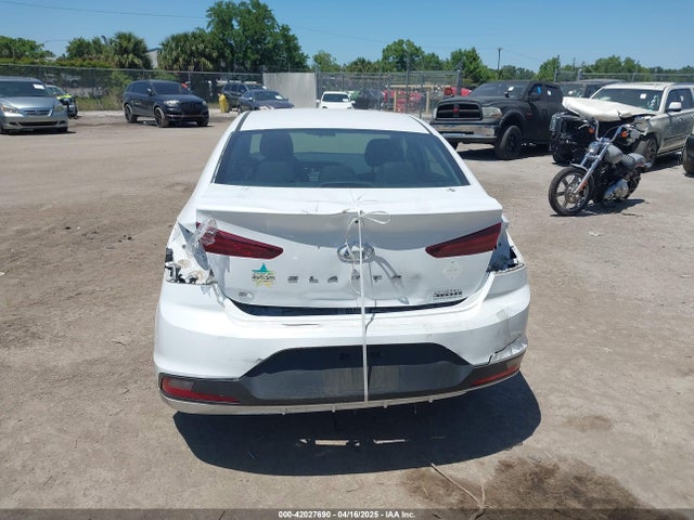 5NPD74LFXLH608555 Hyundai ELANTRA SE