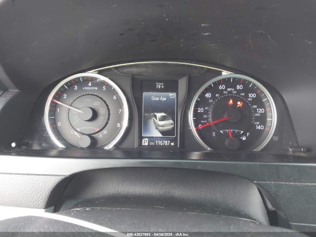 4T1BF1FK4HU318371 Toyota CAMRY SE