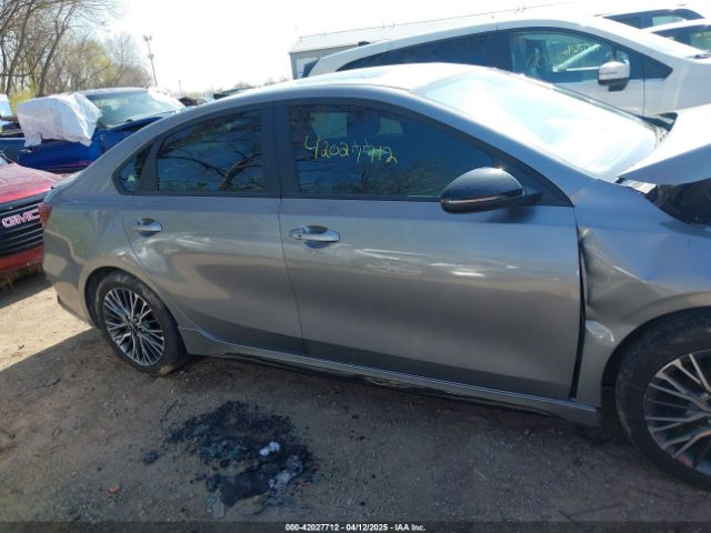 3KPF54AD0RE801536 KIA Forte Gt-line