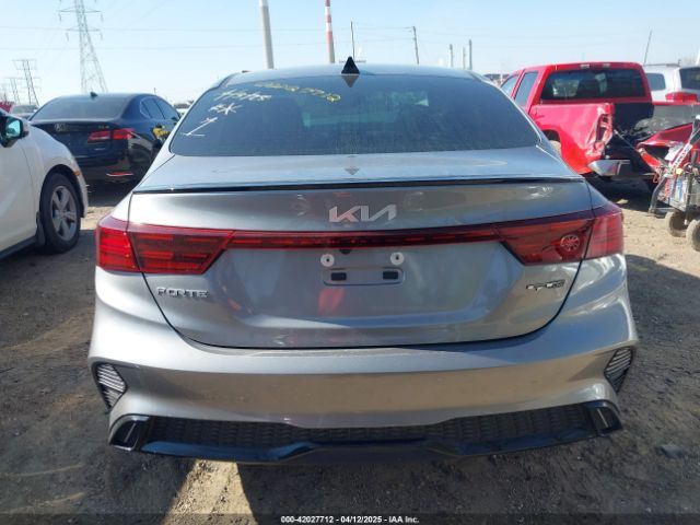 3KPF54AD0RE801536 KIA Forte Gt-line