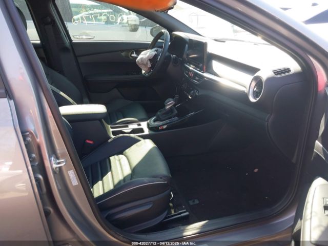 3KPF54AD0RE801536 KIA Forte Gt-line