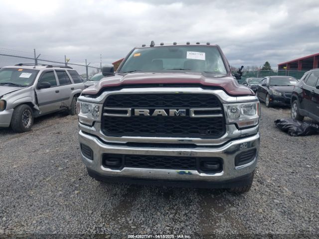 3C6UR5CL3NG350789 RAM 2500