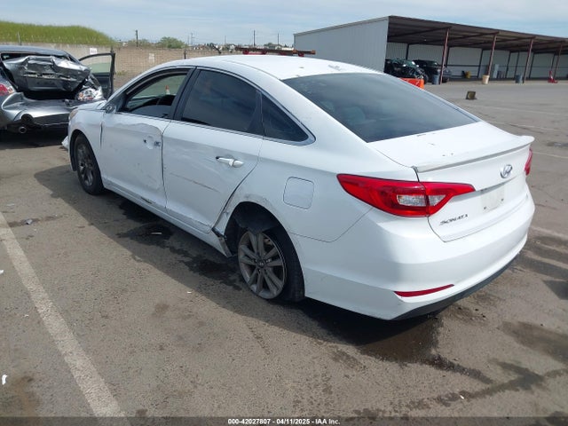 5NPE24AF8FH119680 Hyundai SONATA SE