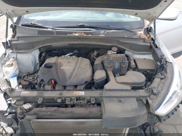 5XYZUDLB3GG308266 Hyundai Santa Fe Sport 2.4l