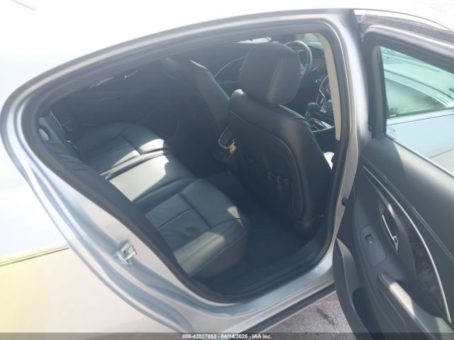 1G4GB5G37GF244205 Buick Lacrosse Leather