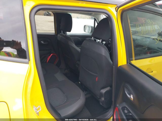 ZACCJBCT8GPC72506 Jeep Renegade Trailhawk