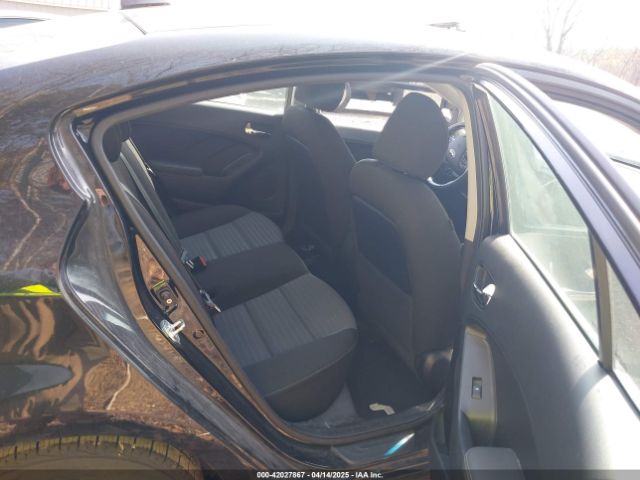 3KPFL4A78JE217888 KIA FORTE S