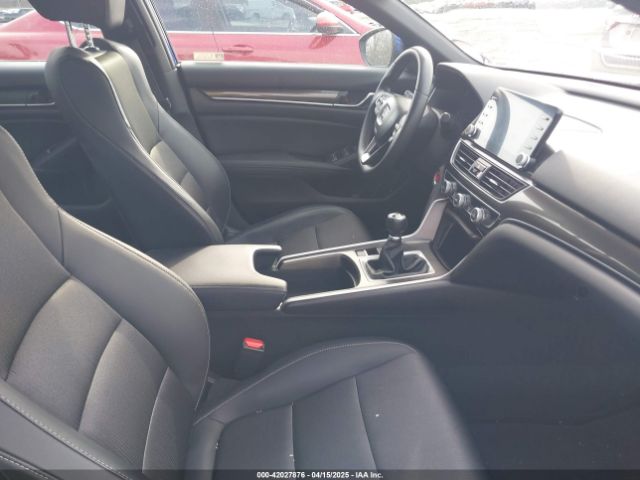 1HGCV1E36JA211238 Honda Accord Sport