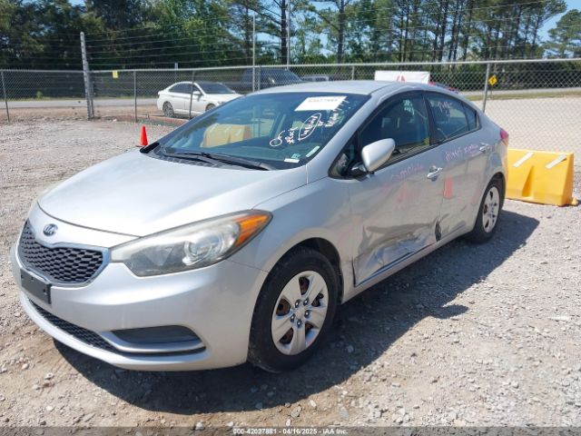 KNAFK4A61G5559064 KIA FORTE LX