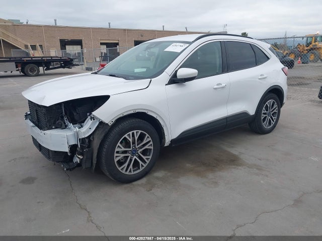 1FMCU9H69LUB11816 Ford ESCAPE SEL