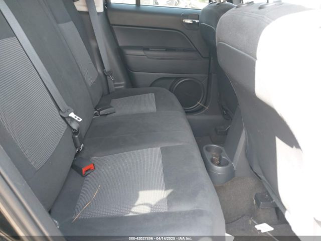 1C4NJRBB2FD109499 Jeep Patriot Sport