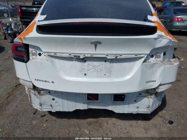 5YJXCBE26JF087126 Tesla Model X 100d/75d/p100d