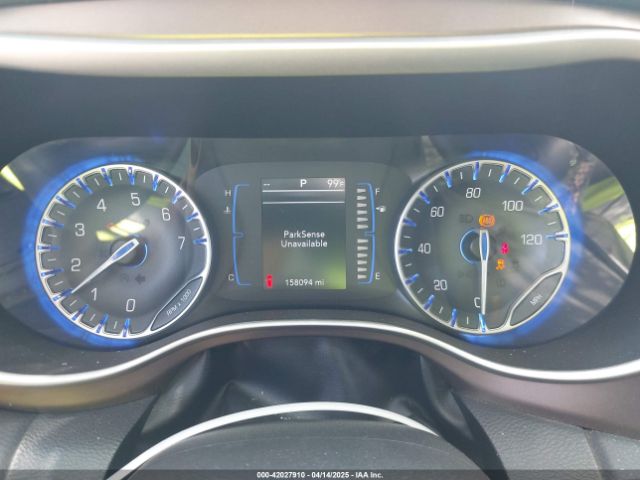 2C4RC1BG1JR142797 Chrysler Pacifica Touring L