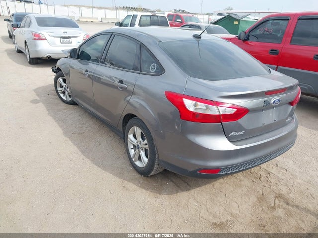 1FADP3F21EL161895 Ford FOCUS SE