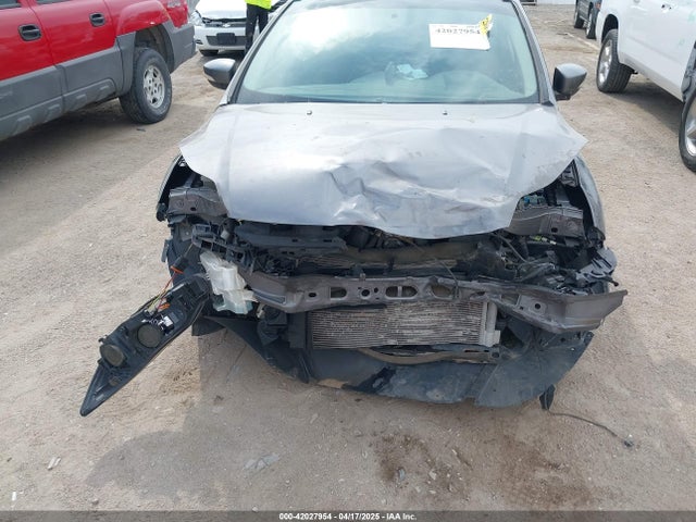 1FADP3F21EL161895 Ford FOCUS SE
