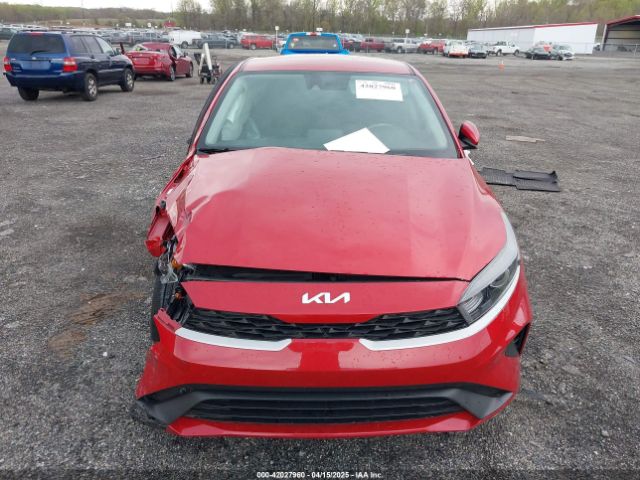 3KPF24AD3NE437454 KIA Forte Lxs