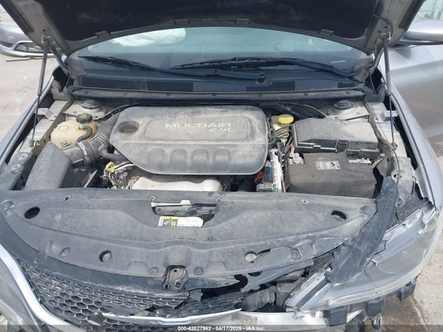 Chrysler 200 Limited 2015 1C3CCCAB8FN574495 Image 10