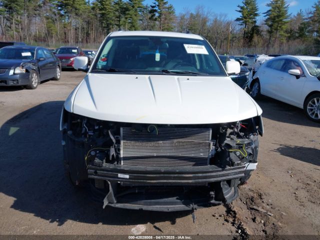 3C4PDDGGXKT848891 Dodge Journey Crossroad Awd