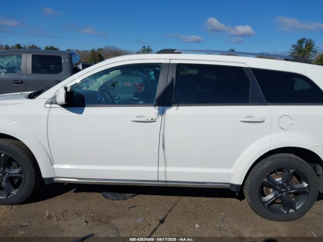 3C4PDDGGXKT848891 Dodge Journey Crossroad Awd