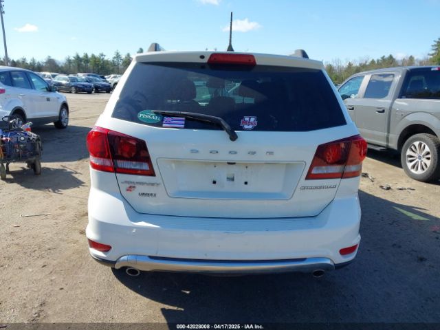 3C4PDDGGXKT848891 Dodge Journey Crossroad Awd