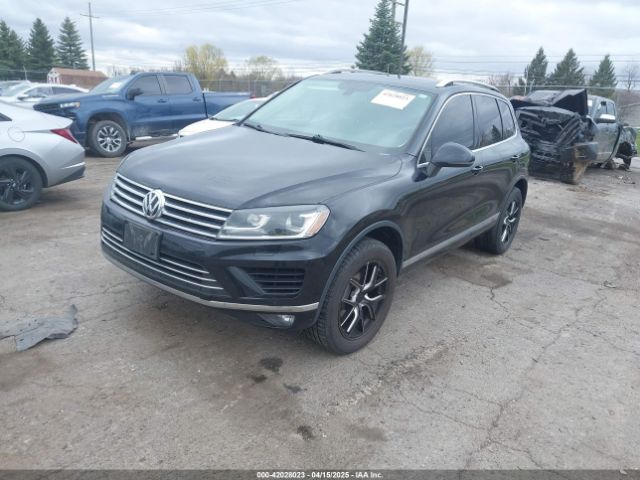 2015 VOLKSWAGEN TOUAREG WVGEF9BP2FD005023 Photo 1