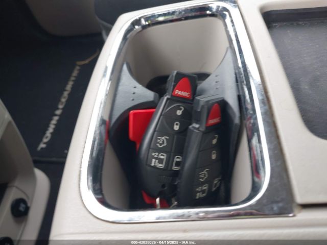2C4RC1BG7ER365013 Chrysler Town & Country Touring