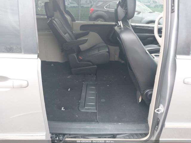 2C4RC1BG7ER365013 Chrysler Town & Country Touring