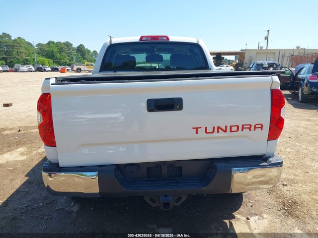 5TFFY5F14JX242251 Toyota Tundra Limited 5.7l V8