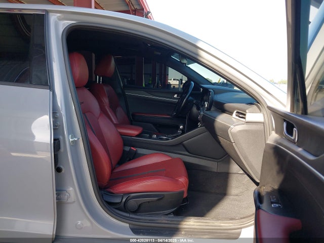 5XXG64J2XMG010463 KIA K5 Gt-line