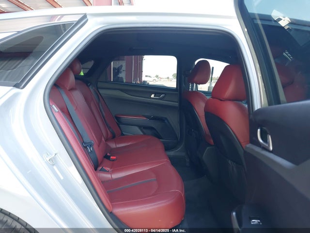 5XXG64J2XMG010463 KIA K5 Gt-line