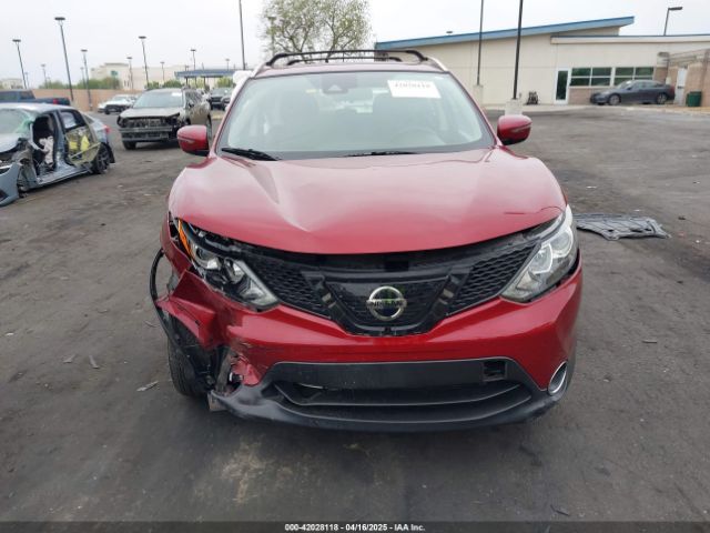 JN1BJ1CP0KW217135 Nissan Rogue Sport Sv