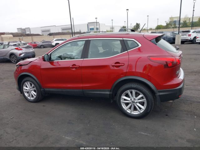 JN1BJ1CP0KW217135 Nissan Rogue Sport Sv