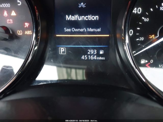JN1BJ1CP0KW217135 Nissan Rogue Sport Sv
