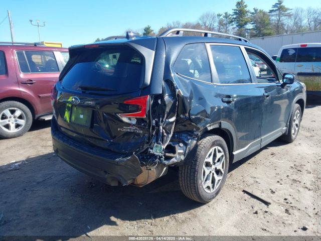 2022 SUBARU FORESTER JF2SKAEC1NH508936 Photo 3