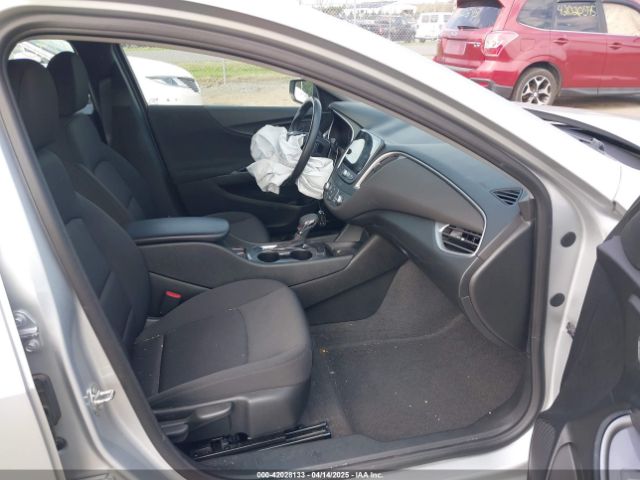 1G1ZG5ST0MF015472 Chevrolet Malibu Fwd Rs