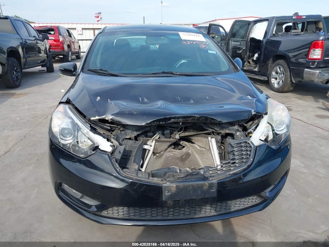 KNAFK5A82G5547903 KIA FORTE LX